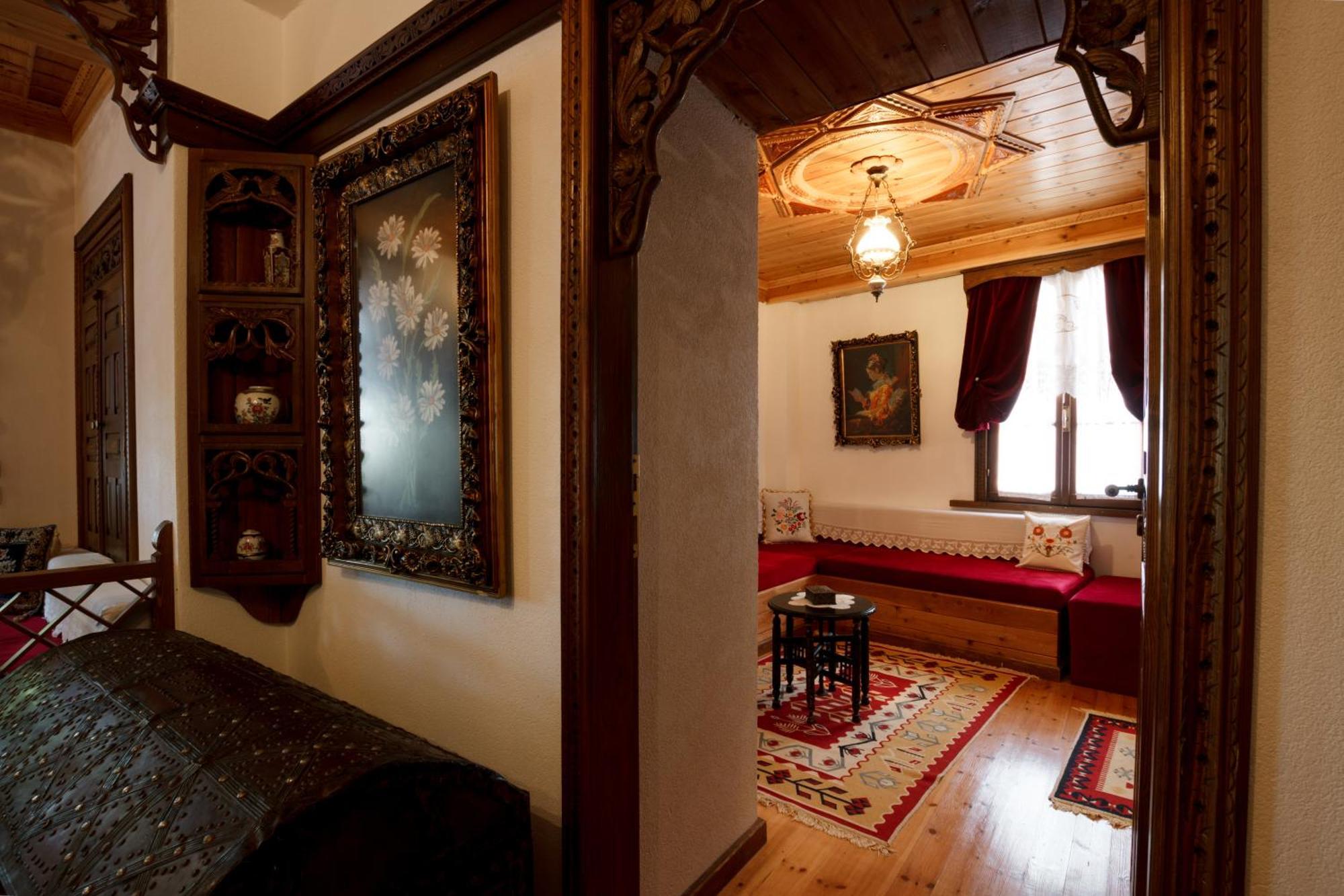 Hotel Muse'e Gjirokastër Exterior foto