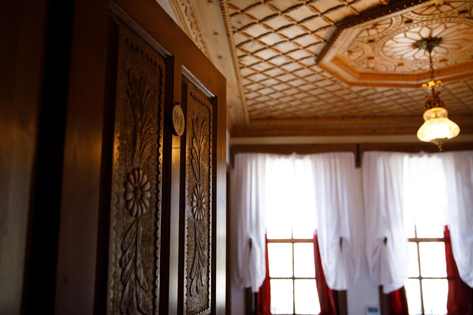 Hotel Muse'e Gjirokastër Exterior foto