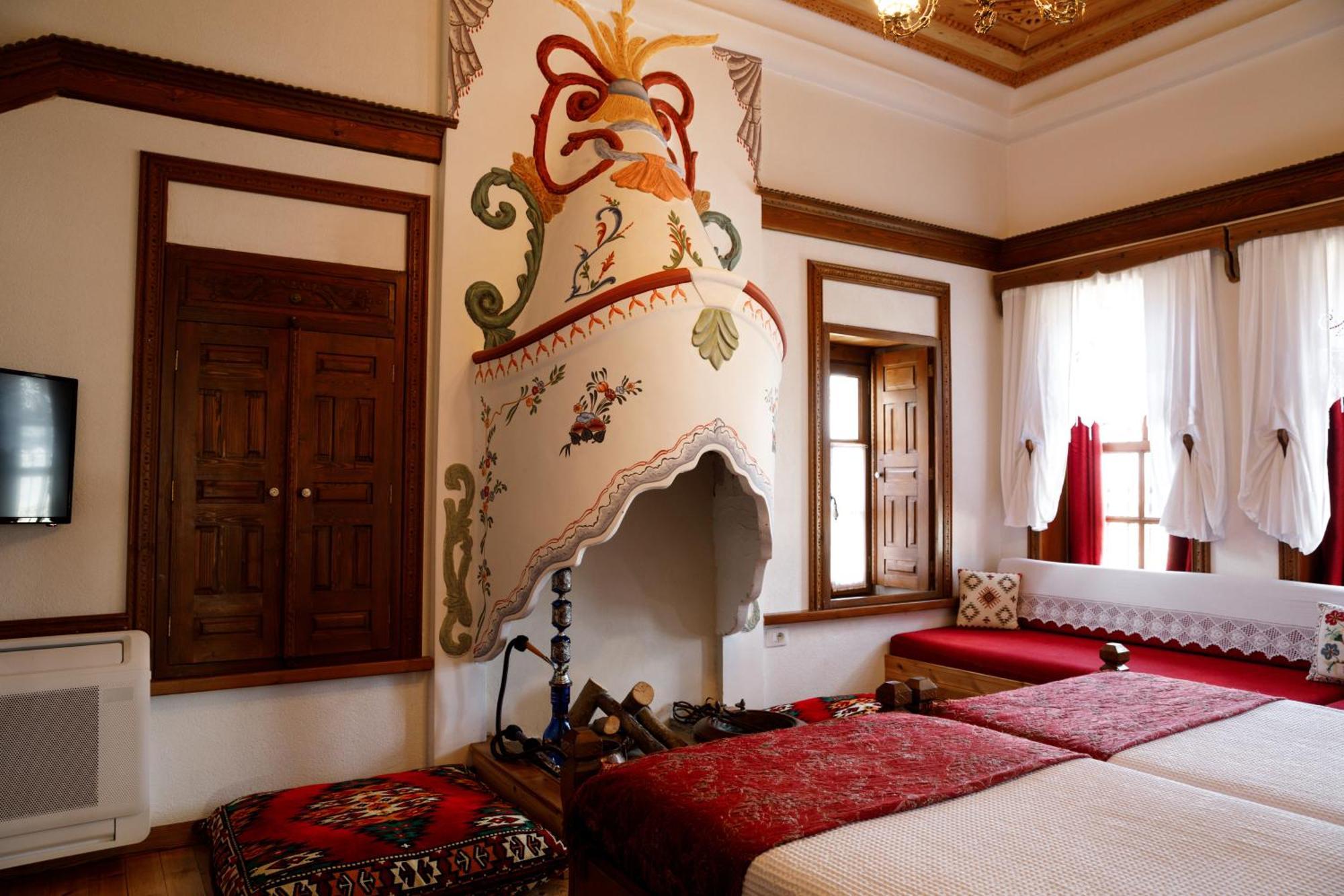 Hotel Muse'e Gjirokastër Exterior foto
