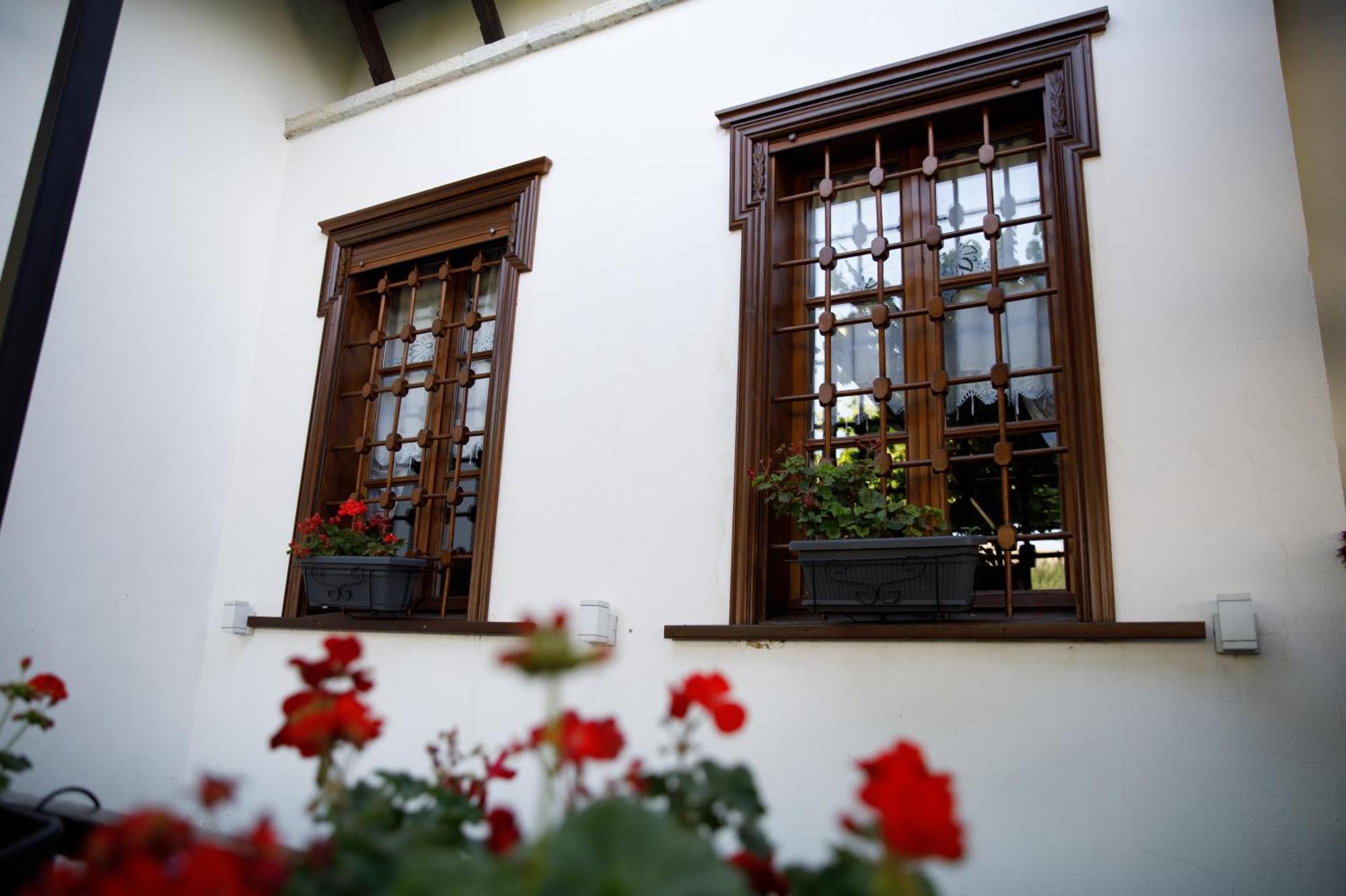 Hotel Muse'e Gjirokastër Exterior foto